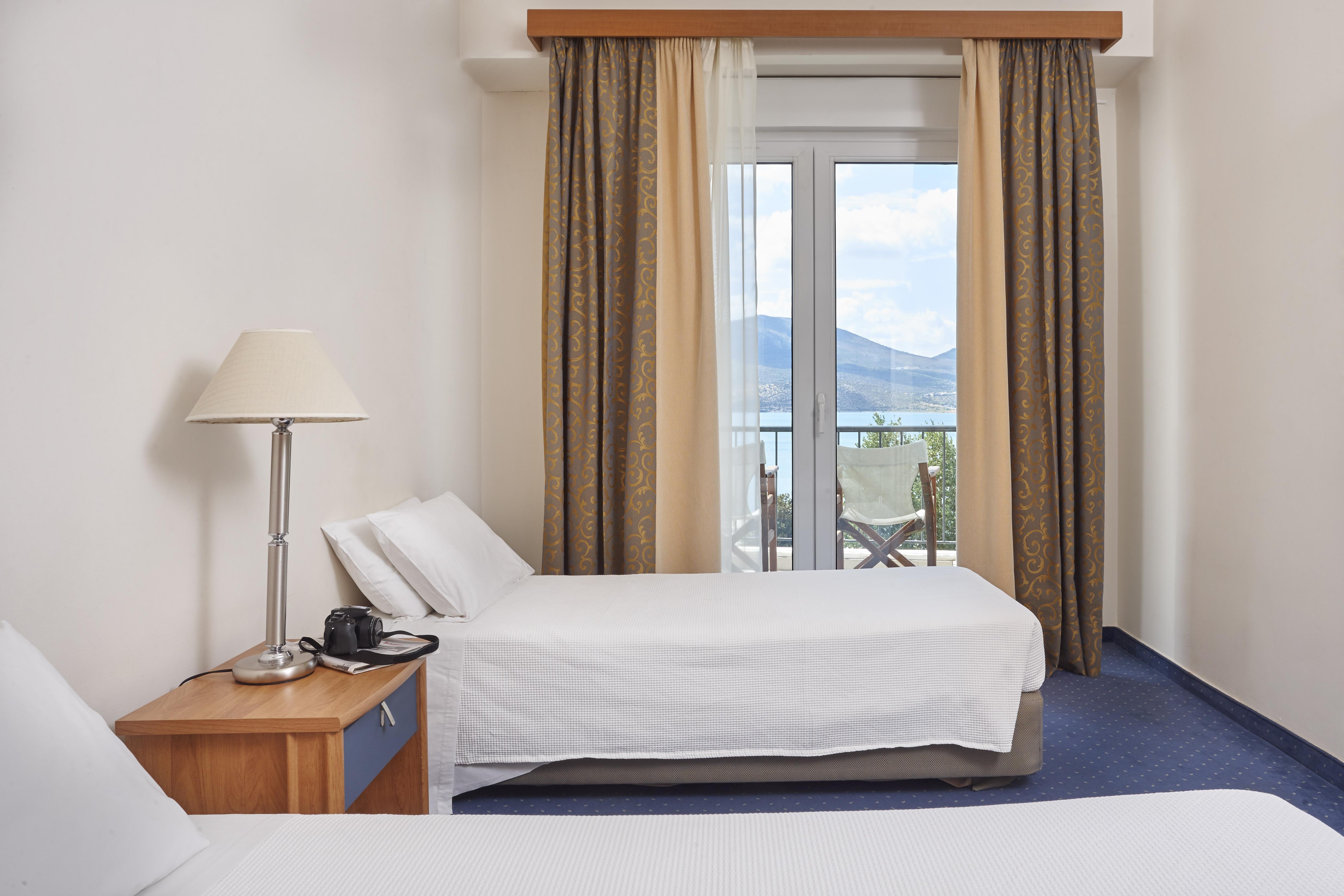 Lucy Hotel Chalkís Kültér fotó