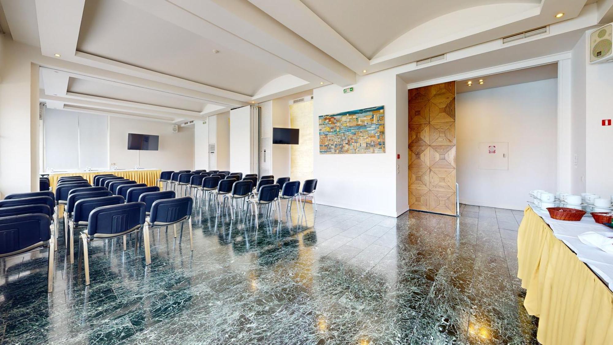 Lucy Hotel Chalkís Kültér fotó